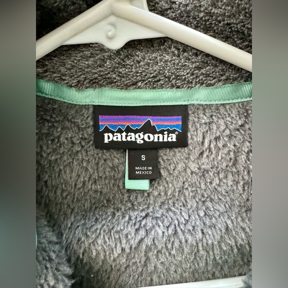 Patagonia Women’s Sweater Fleece Pullover - Picture 4 of 4